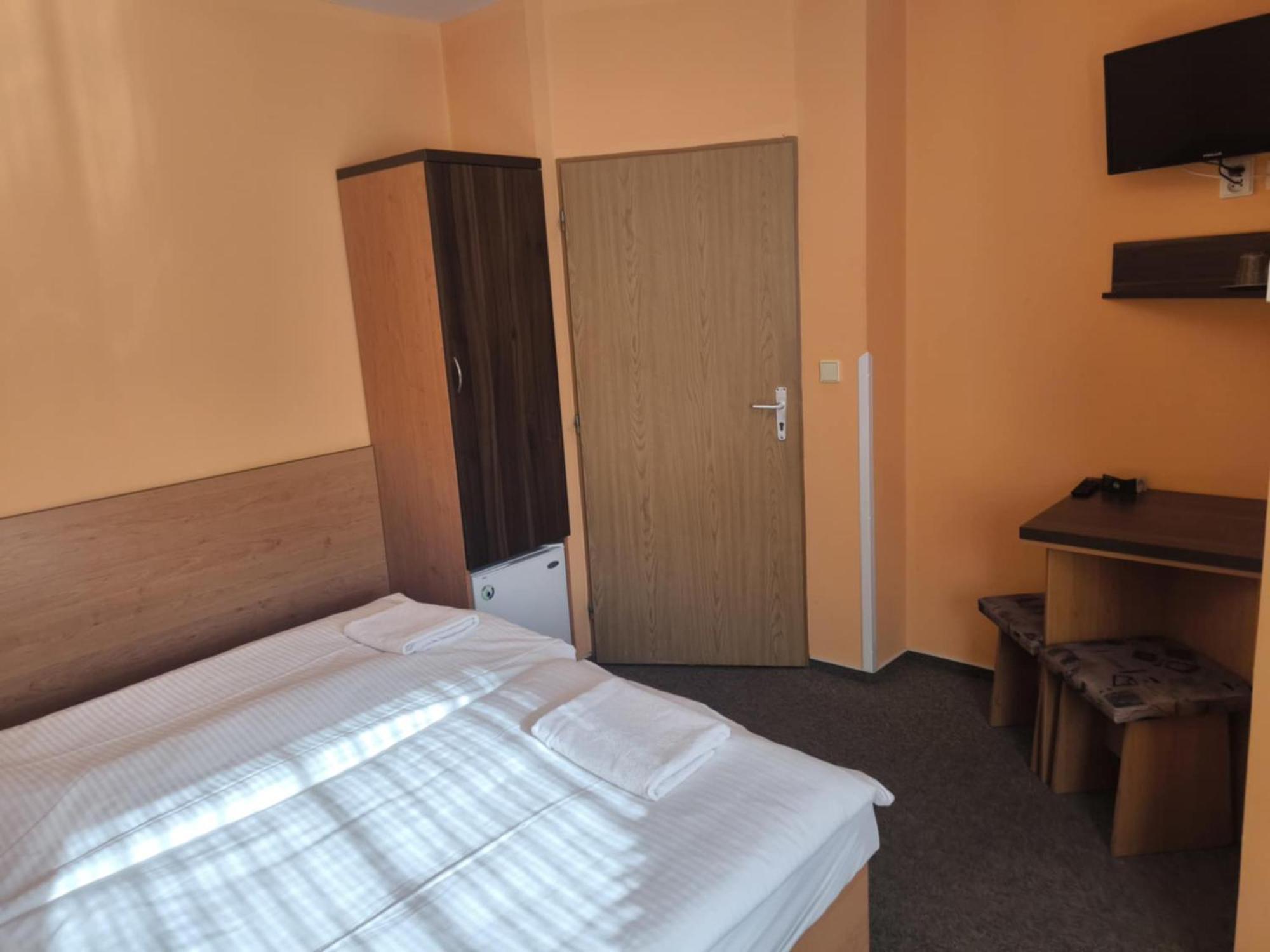 Pension Euro Mikulov Extérieur photo