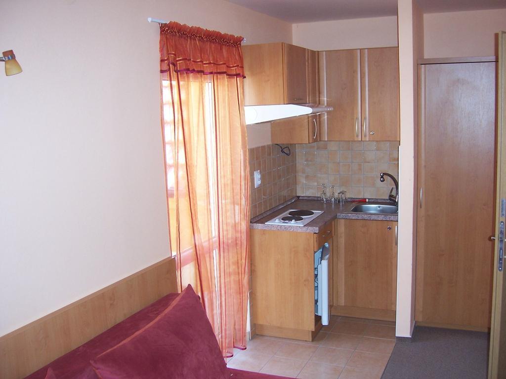 Pension Euro Mikulov Extérieur photo