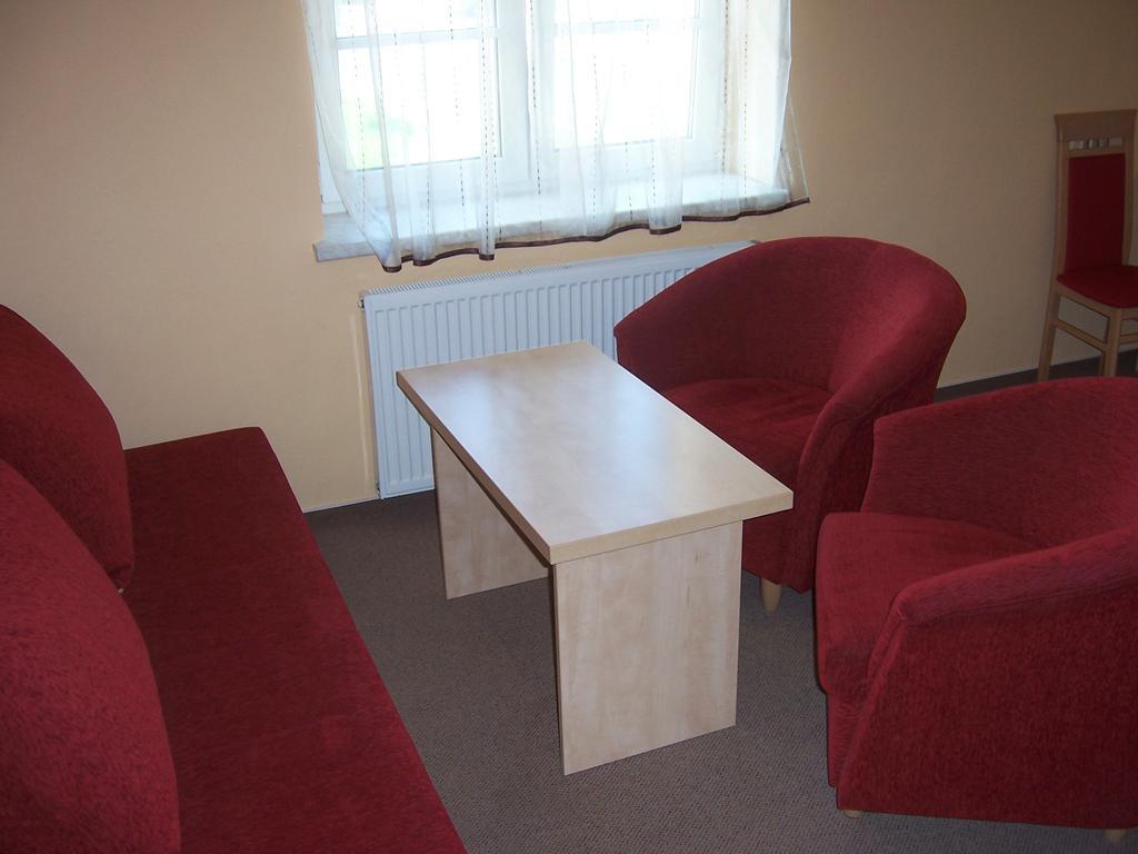 Pension Euro Mikulov Extérieur photo